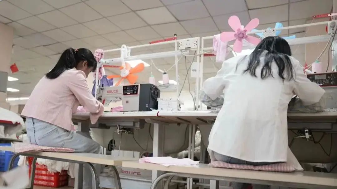 "以工養醫"模式的生存實驗與社會反思（下）