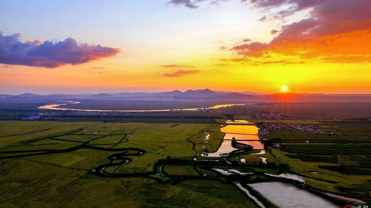 夏日黃昏（當年今日四） | 齊齊寫