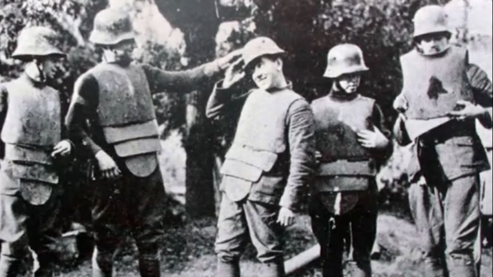 Wie nehmen vietnamesische Menschen am Ersten Weltkrieg teil?